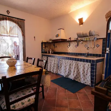 Aparthotel Dammusi Del Sole Lampedusa