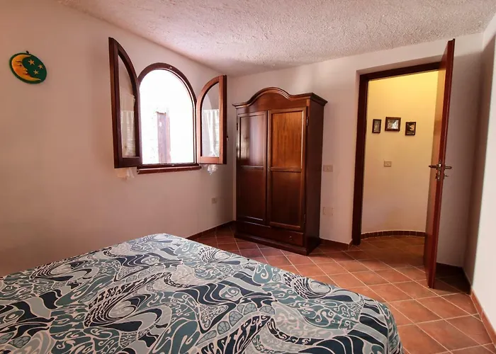 Dammusi Del Sole Aparthotel