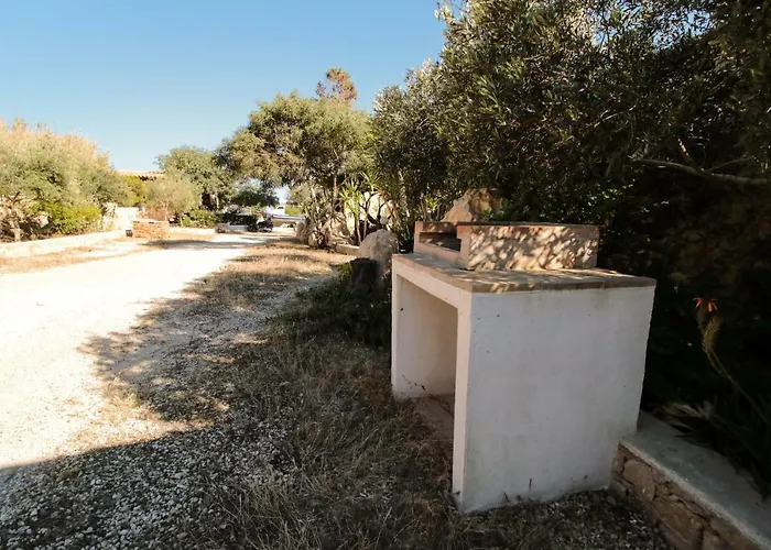 Dammusi Del Sole Aparthotel Lampedusa