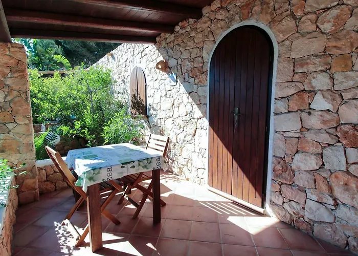 Aparthotel Dammusi Del Sole